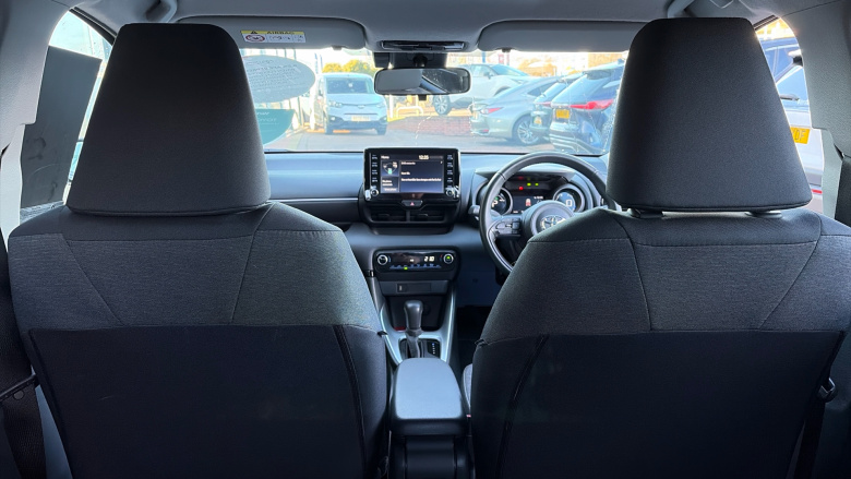 Toyota Yaris 1.5 Hybrid Design 5dr CVT Hybrid Hatchback